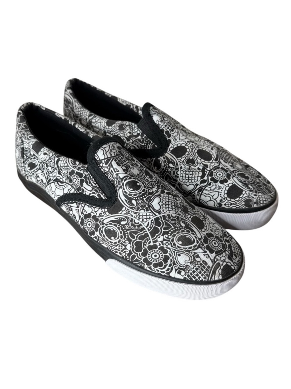 IRON FIST IRN FST Sugar Skull Slip On Sneakers White Black Goth Punk Street Sz 6